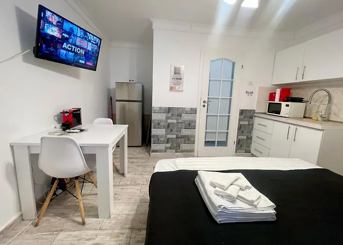 Prime 1 - Half Ground Level With Windows - Demisol